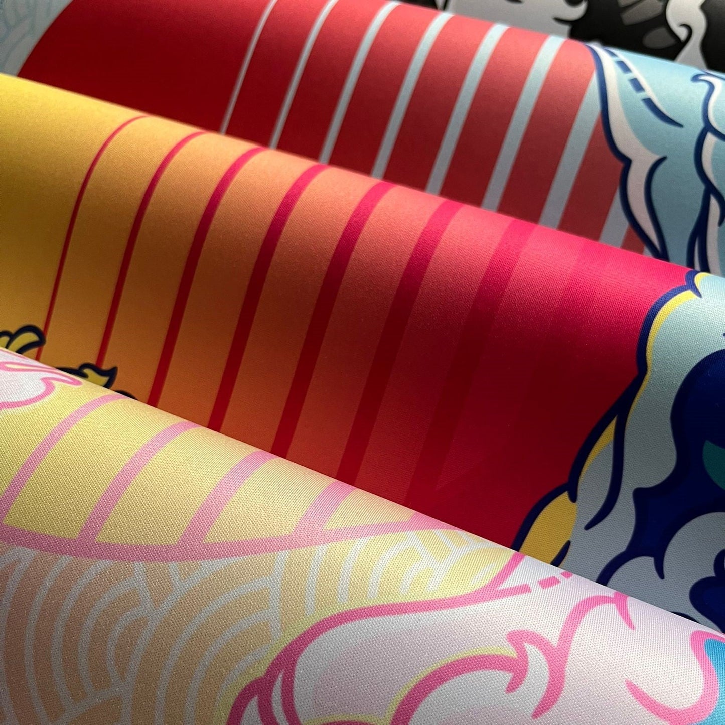 The Great Retro Wave Deskmat